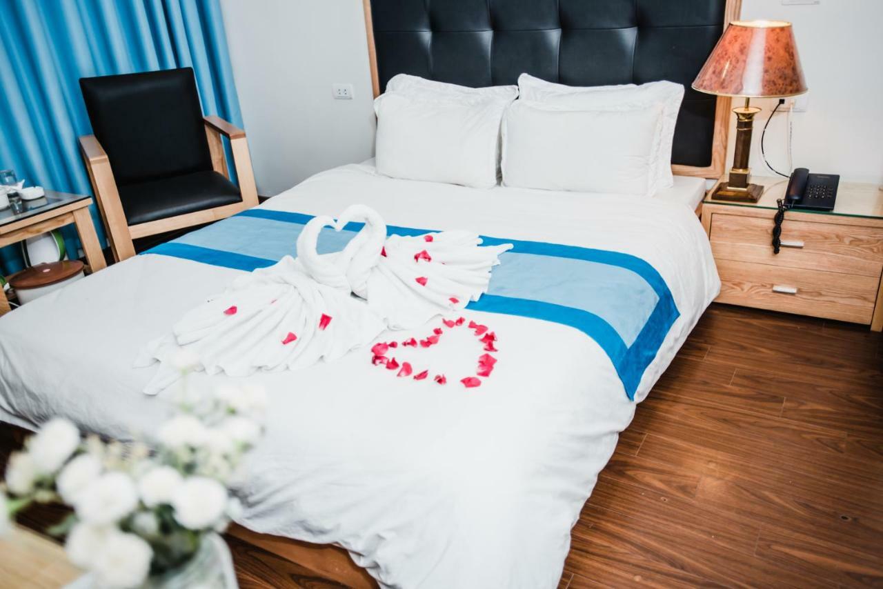 Hotel Royal Van Lung Dış mekan fotoğraf